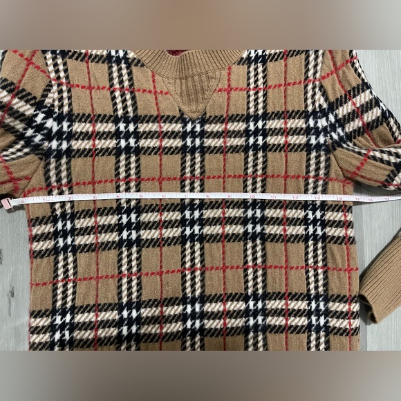 Authentic BURBERRY Check Cashmere Sweater. Size XS - Picture 7 of 12